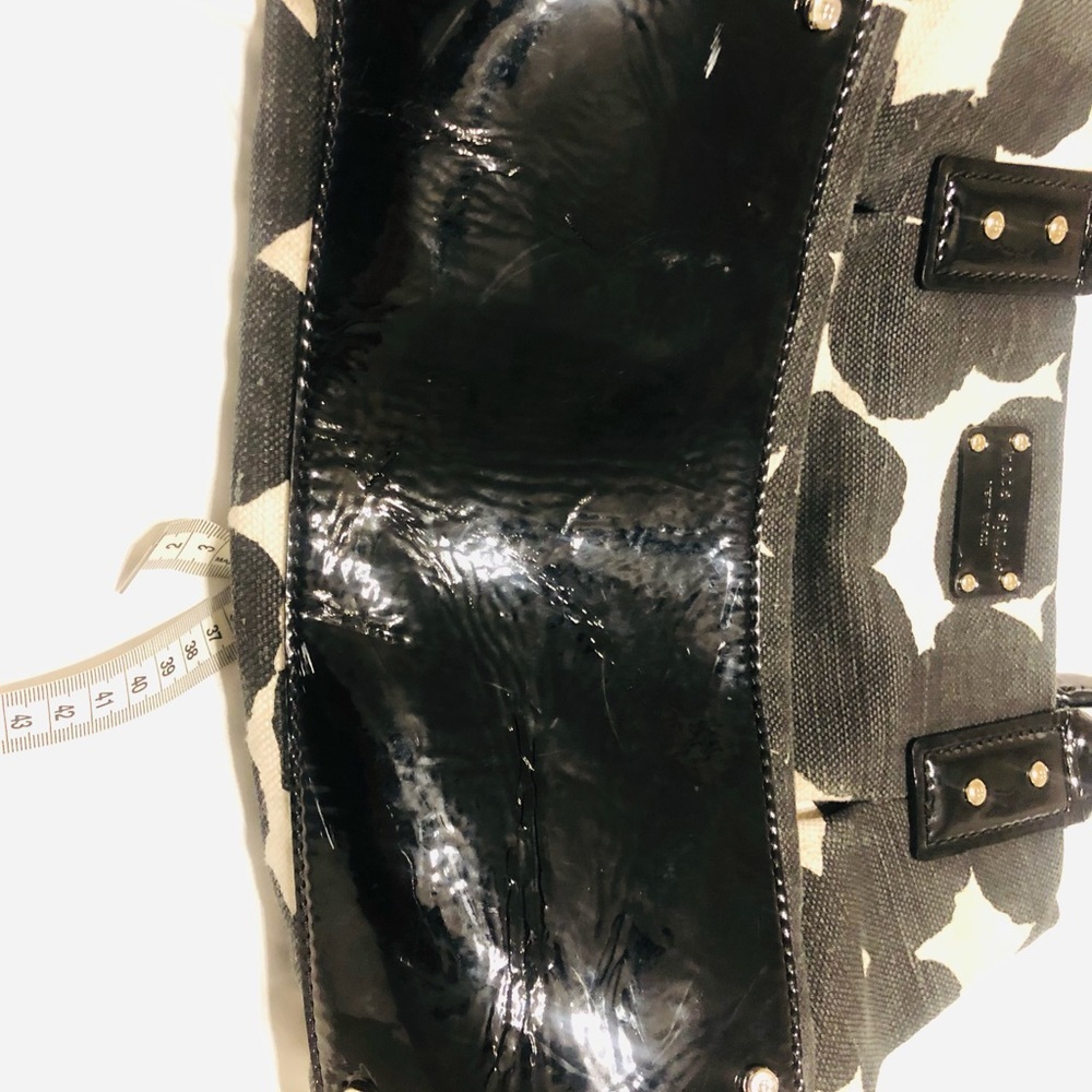 Kate Spade Bag/Purse - Picture 14 of 15